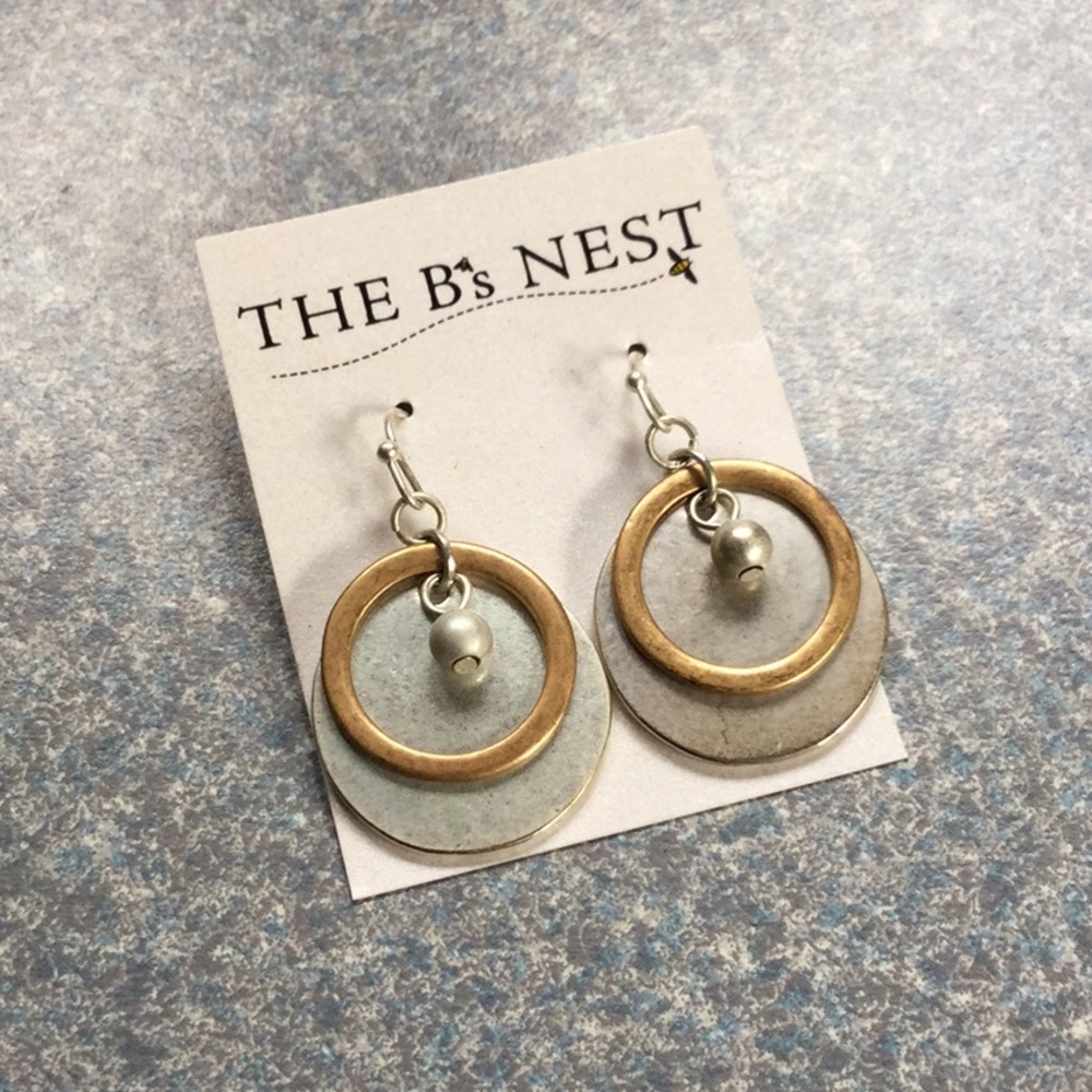 Two-toned earrings